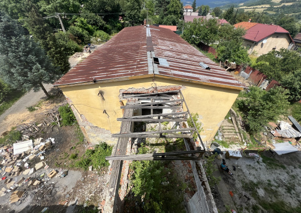 Na predaj budova v obci Nižná Slaná