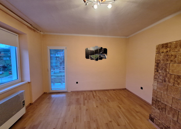 3-IZBOVÝ BYT, GARÁŽ A ZÁHRADA NA PREDAJ V DRNAVE
