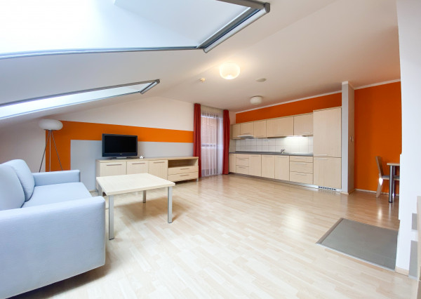 PRENÁJOM 2i apartmán, zariadený v blízkosti centra, Poprad