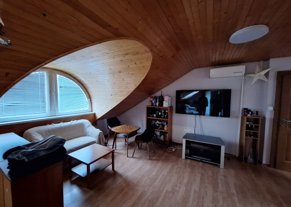 MODERNÝ RODINNÝ DOM NA PREDAJ V ROŽŇAVE