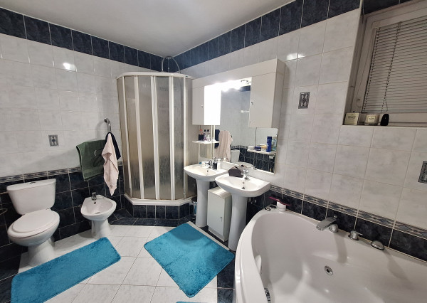 MODERNÝ RODINNÝ DOM NA PREDAJ V ROŽŇAVE