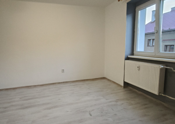 Jednoizbový byt na prenájom v centre Dolného Kubína