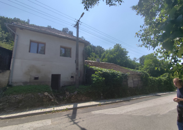 Rodinný dom na predaj v Plešivci