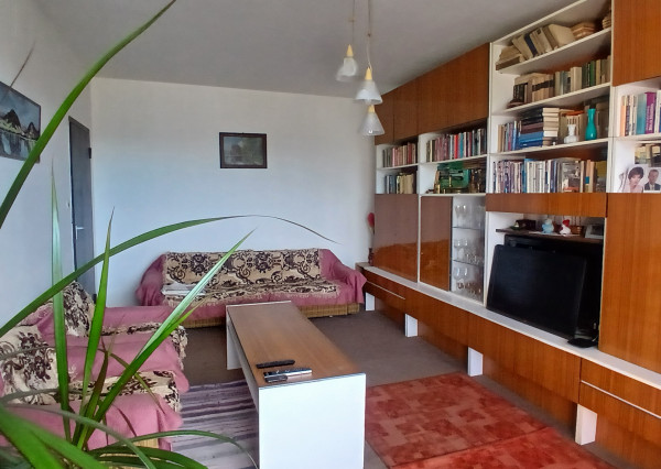 Na predaj 3-izbový byt s balkónom- Slnečná ulica, Rožňava