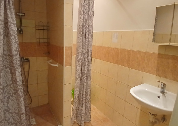 NA PRENÁJOM 1-IZBOVÝ BYT S BALKÓNOM NA SÍDLISKU JUH