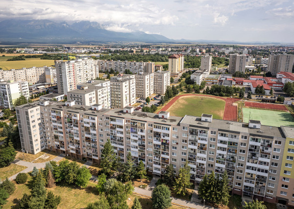 PRENÁJOM 1-izbový byt s balkónom, Nový Juh Poprad