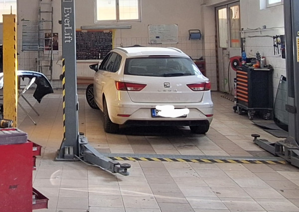 OBJEKT V CENTRE MESTA ROŽŇAVA NA PREDAJ !