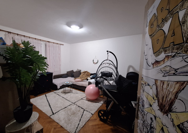 2-IZBOVÝ BYT NA PREDAJ, BUDOVATEĽSKÁ ULICA !