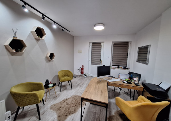 PRENÁJOM OBCHODNÝCH PRIESTOROV !