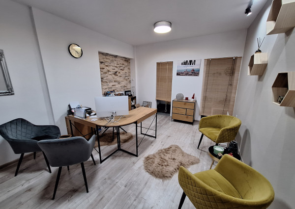 PRENÁJOM OBCHODNÝCH PRIESTOROV !