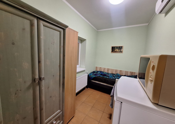 UBYTOVANIE - PRENÁJOM IZIEB !