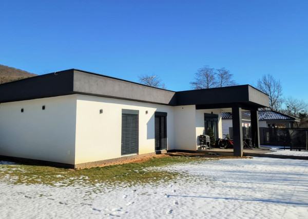 ROŽŇAVA ! NOVOSTAVBA RODINNÉHO DOMU NA PREDAJ