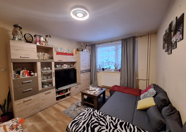 3-IZBOVÝ BYT NA PREDAJ !