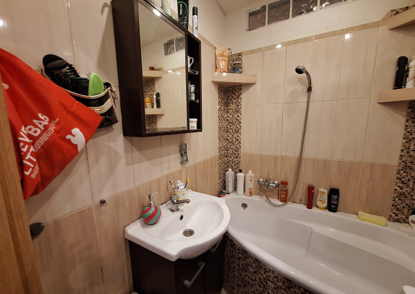 ZNÍŽENÁ CENA ! 3-IZBOVÝ BYT NA PREDAJ !