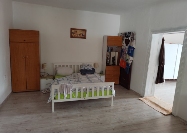 Dlhá Ves - rodinný dom s veľkým pozemkom na predaj