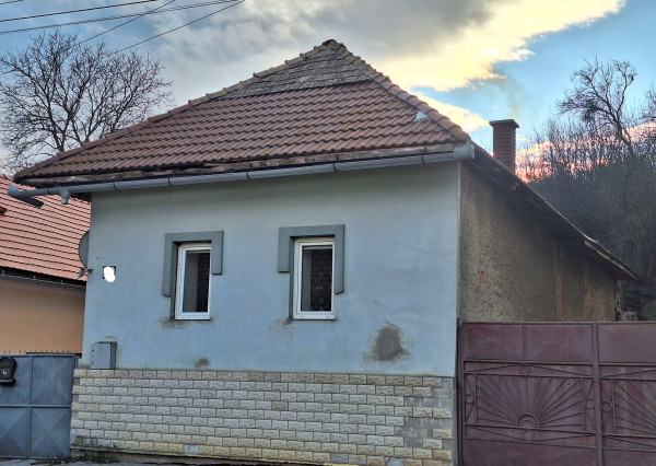 REZERVOVANÉ ! ŠTÍTNIK ! RODINNÝ DOM NA PREDAJ