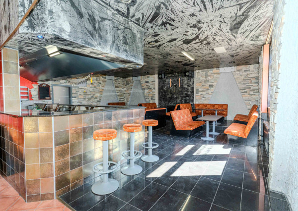 Príležitosť vytvoriť obľúbené miesto pre spoločenské akcie vo Svite