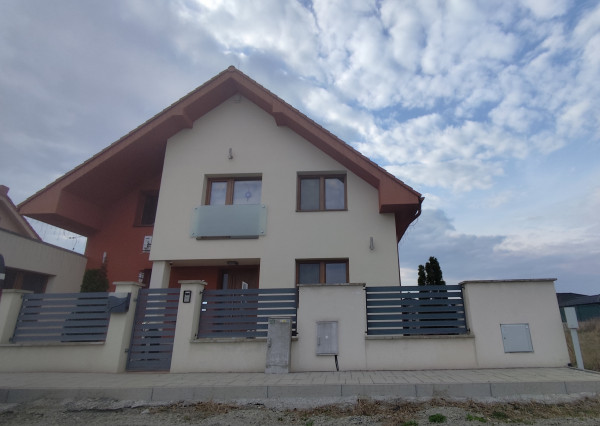 Lučenec- znížená cena - rodinný dom v Lučenci