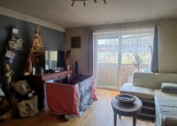 NA PREDAJ- 3 IZBOVÝ BYT S BALKÓNOM NA VARGOVOM POLI