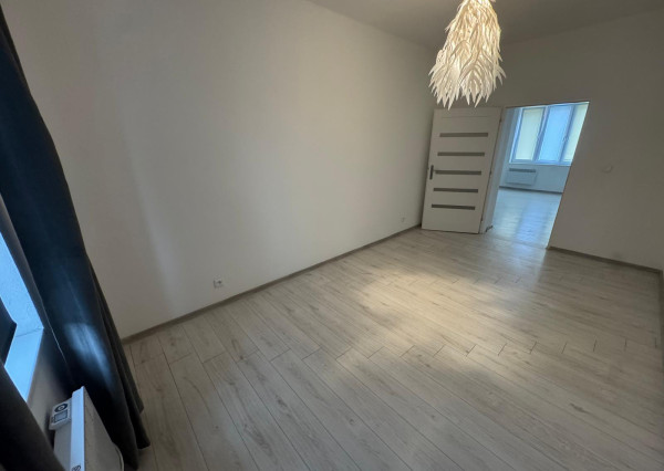 Plešivec-na predaj moderný a priestranný 2-izbový byt po kompletnej rekonštrukcii