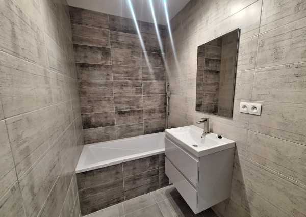KRÁSNY 3-IZBOVÝ BYT S BALKÓNOM NA PREDAJ