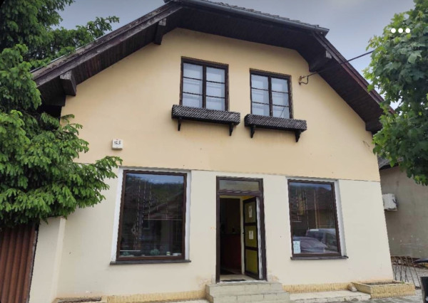 Dom v centre Plešivca na predaj