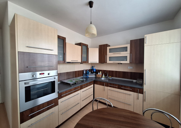 3-IZBOVÝ BYT S BALKÓNOM NA PRENÁJOM