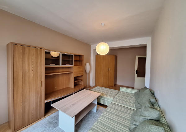 1-IZBOVÝ BYT S BALKÓNOM NA PRENÁJOM