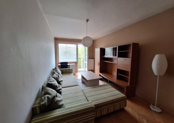 1-IZBOVÝ BYT S BALKÓNOM NA PRENÁJOM