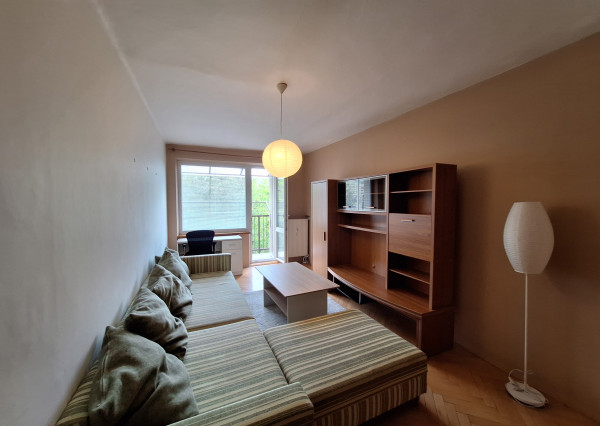 1-IZBOVÝ BYT S BALKÓNOM NA PRENÁJOM