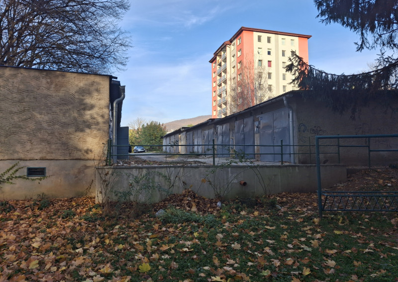 Na predaj garáž na ul. Pionierov v Rožňave - fotografia 3