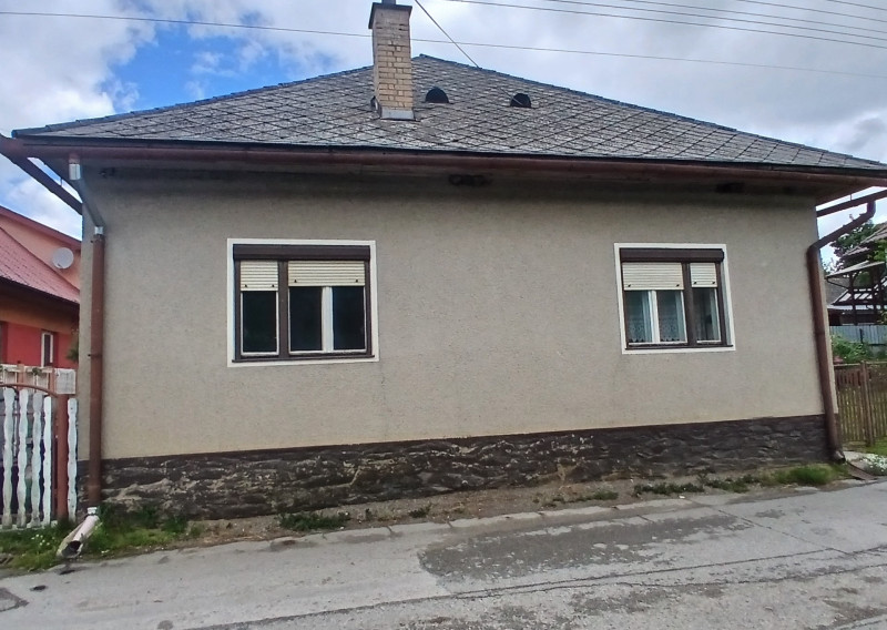 ZNÍŽENÁ CENA!Predaj 2domie Gemera so záhradou - fotografia 3