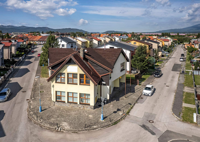 Priestor pre obchod, služby či kancelárie | 120 m² | Poprad – Veľká - fotografia 2