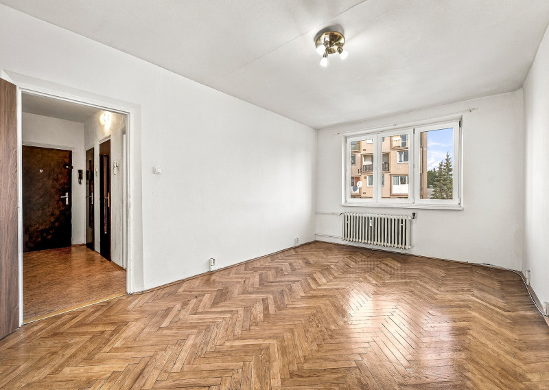 3-IZBOVÝ BYT 75 M², S BALKÓNOM NA OKRUŽNEJ ULICI | POPRAD - fotografia 1