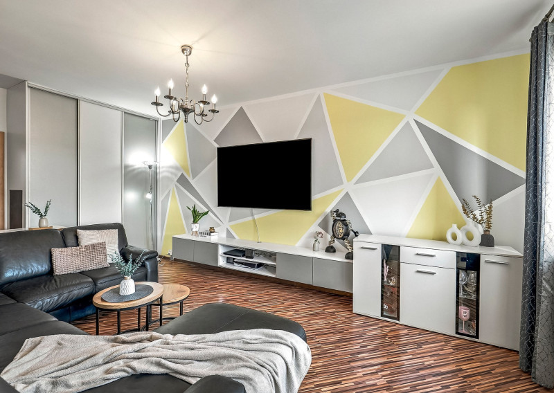 PRIESTRANNÝ 3i BYT PO REKONŠTRUKCII S LODŽIOU | 75 m², KEŽMAROK - fotografia 3